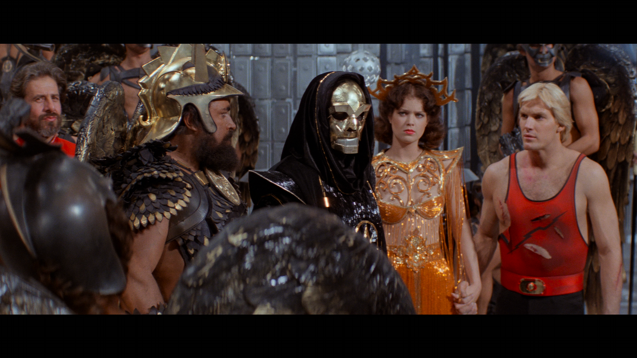 Flash Gordon.mkv_snapshot_01.18.08_[2020.08.19_21.46.18]