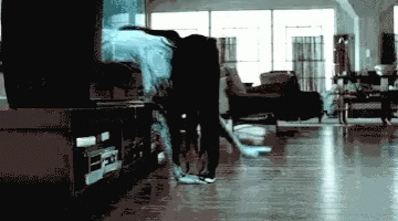 the-ring-crawl.gif