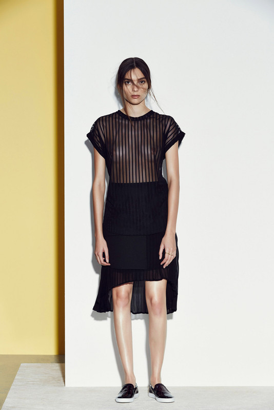 Camilla_and_Marc_016_1366.1366x2048