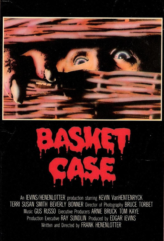 basket case 314366401 large - Basket Case ¿Dónde te escondes, hermano? Dvdrip Español (1982) Terror Gore