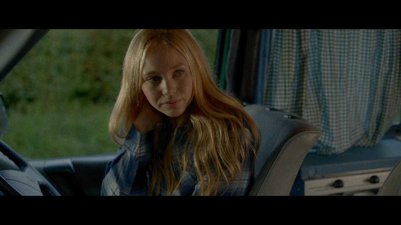 mpv-shot_Winnie.the.Pooh.Blood.and.Honey.2.2024.2160p.UHD.BDREMUX.DV.HDR.HEVC-Нечипорук_00_12_31_000