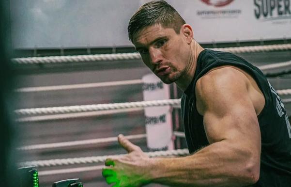 Рико Верхувен предизвика всеки, който вярва, че може да го победи