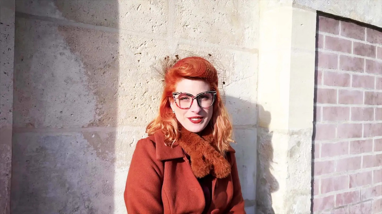 JacquieEtMichelTV 25 05 19 Little Foxy 31 years old from Annecy!