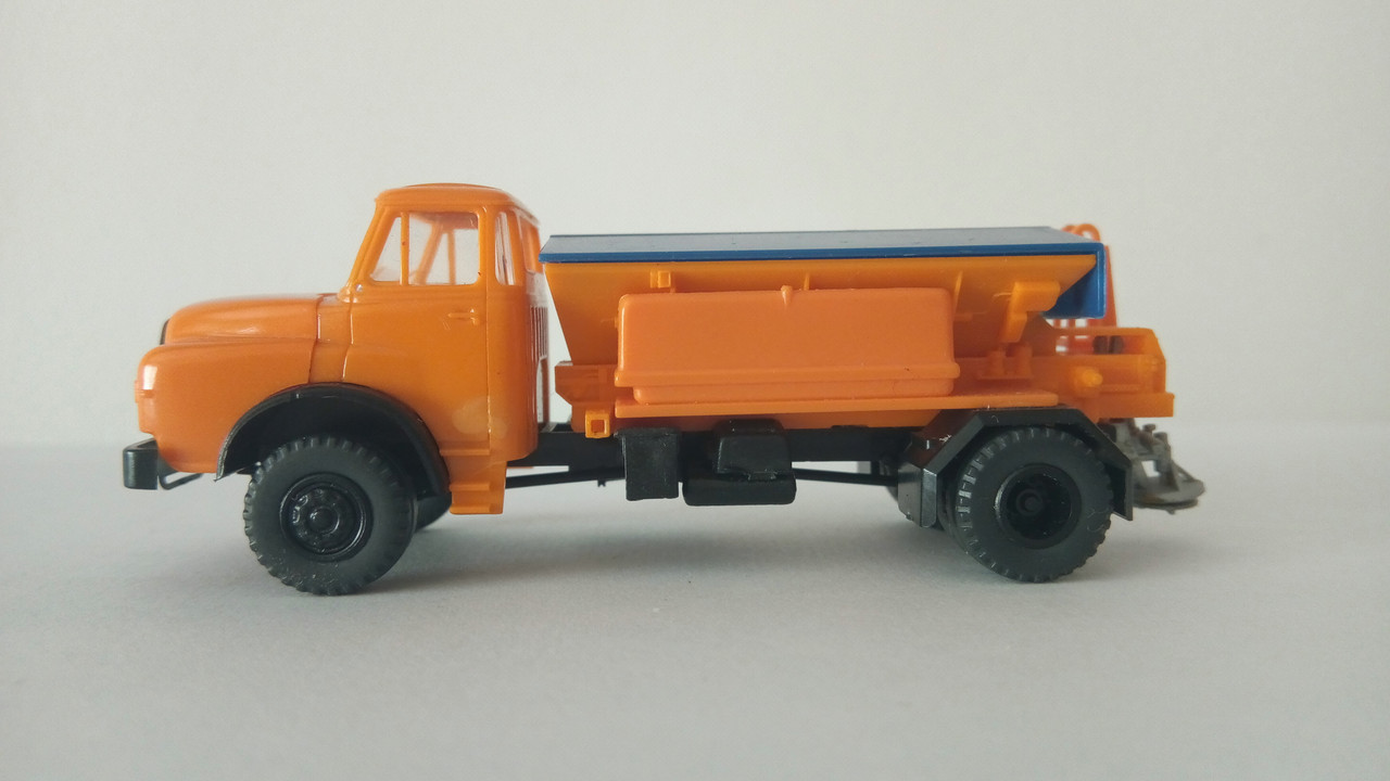 Mach (9796)