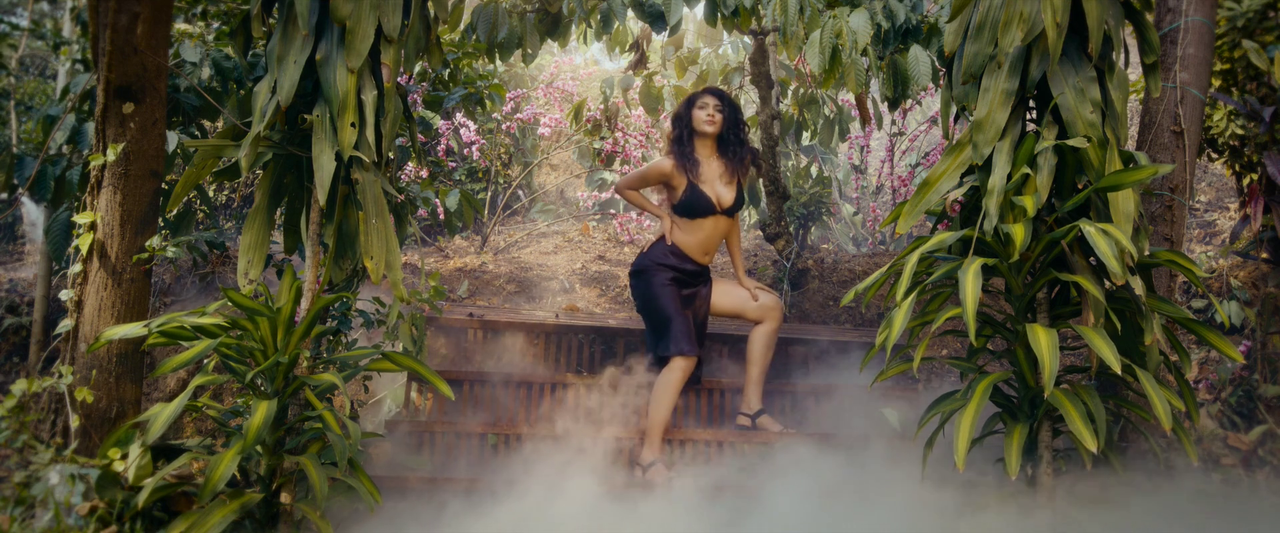 vlcsnap-2025-06-28-01h54m18s338