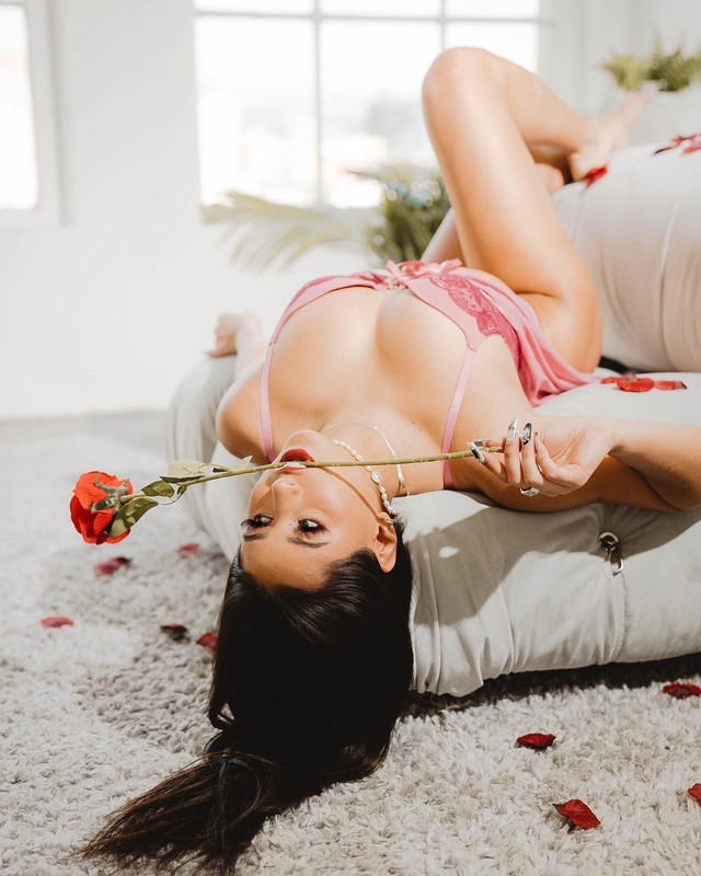 Risque-Mega-83.jpg