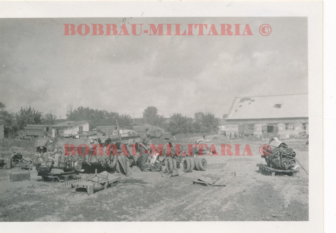 Panzer Sturmgeschütz Feldwerkstatt Instandsetzung Panzer Wanne S