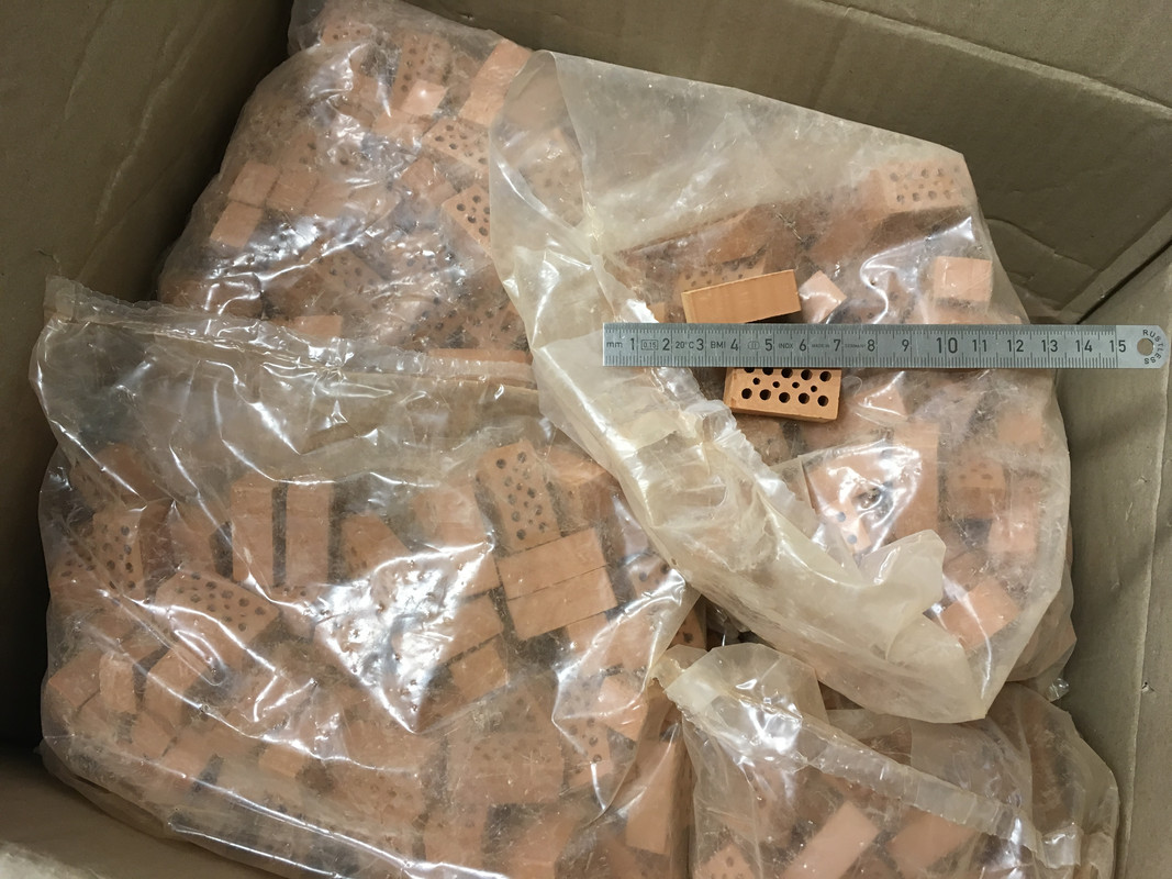 8B8AD8B1-670B-4901-8FF5-930D94D79C02