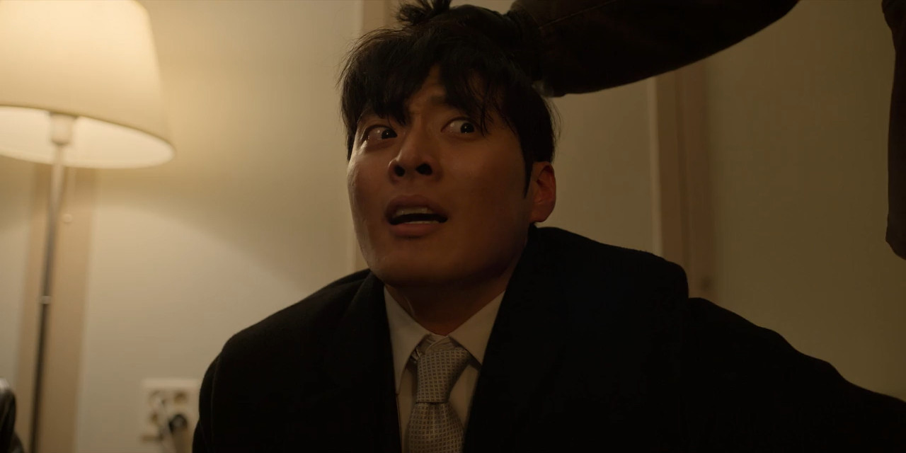 Bloodhounds 2026 WebRip Season 2 [Hindi + English] 480p 720p ESub Screenshot
