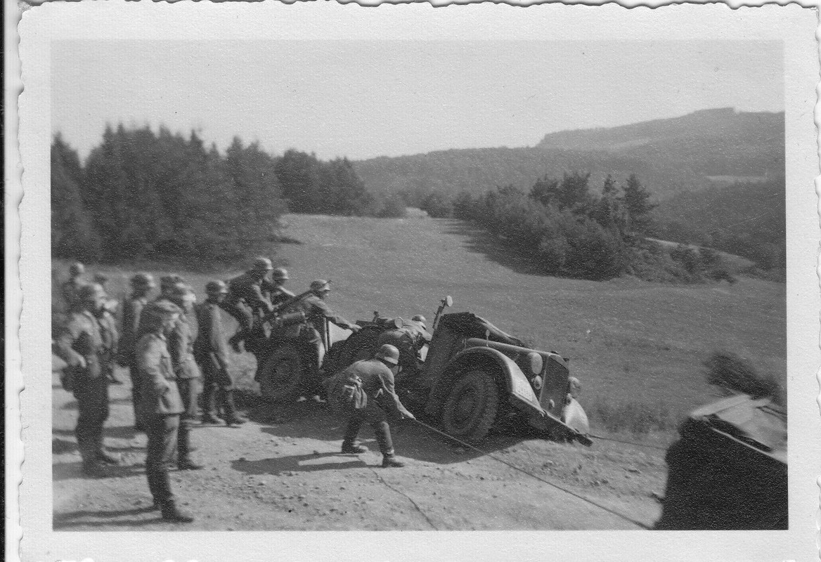 Wehrmacht Kübelwagen Bergung Polen 1939
