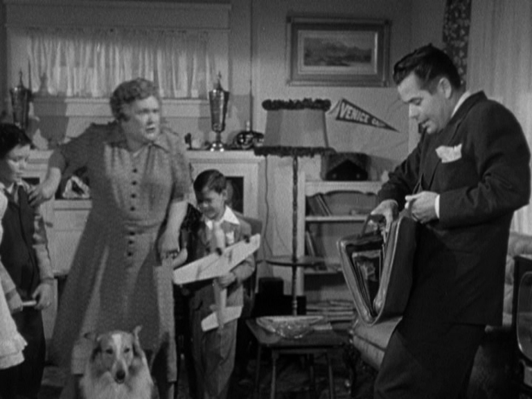 vlcsnap-2018-06-08-02h00m39s640