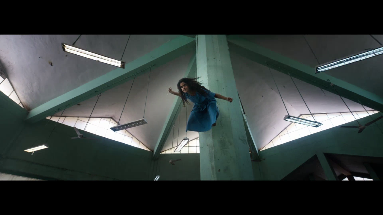 vlcsnap 2025 11 09 19h15m08s181