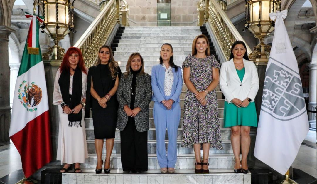 Sheinbaum niega estar en campaña presidencial; pagó viajes con su dinero