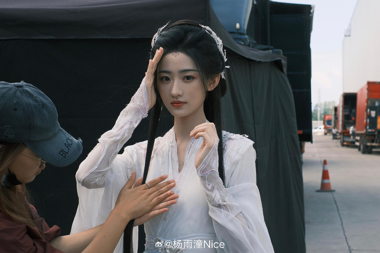 006GM9UPgy1i7dg1gnfgaj34p934unph.jpg