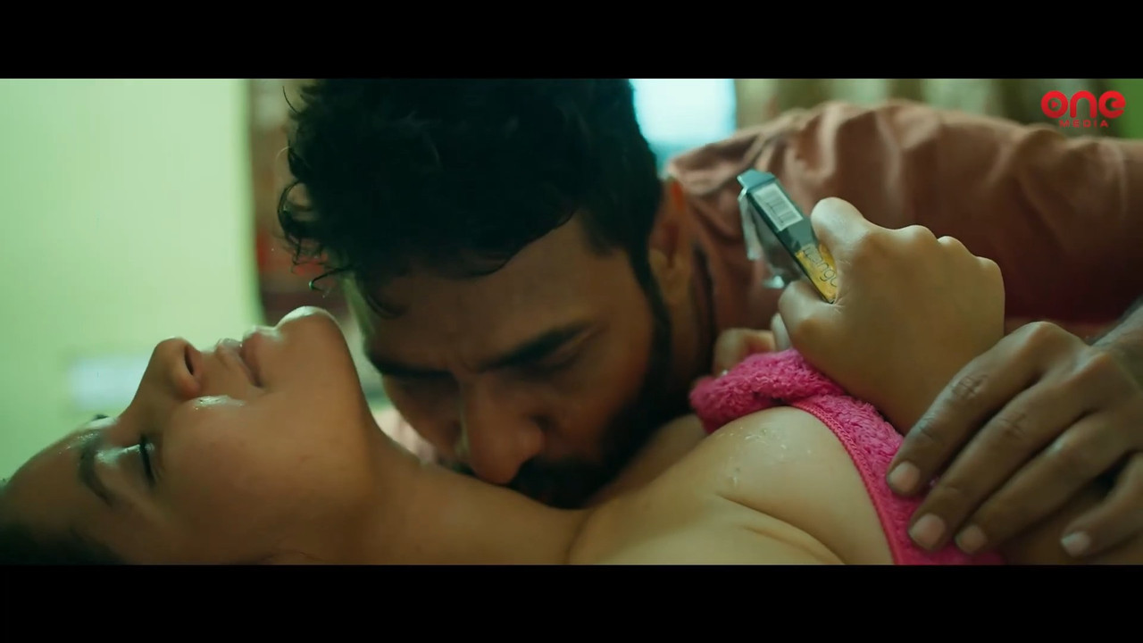 Alchhol Short film Telugu hot steamy scenes.mp4_snapshot_02.20.428