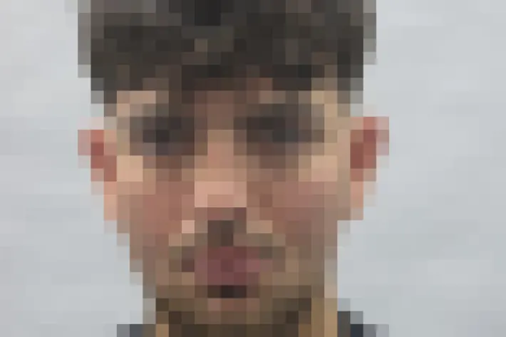    Syrer - Polizei Dresden - Messerangriff in Straßenbahn 