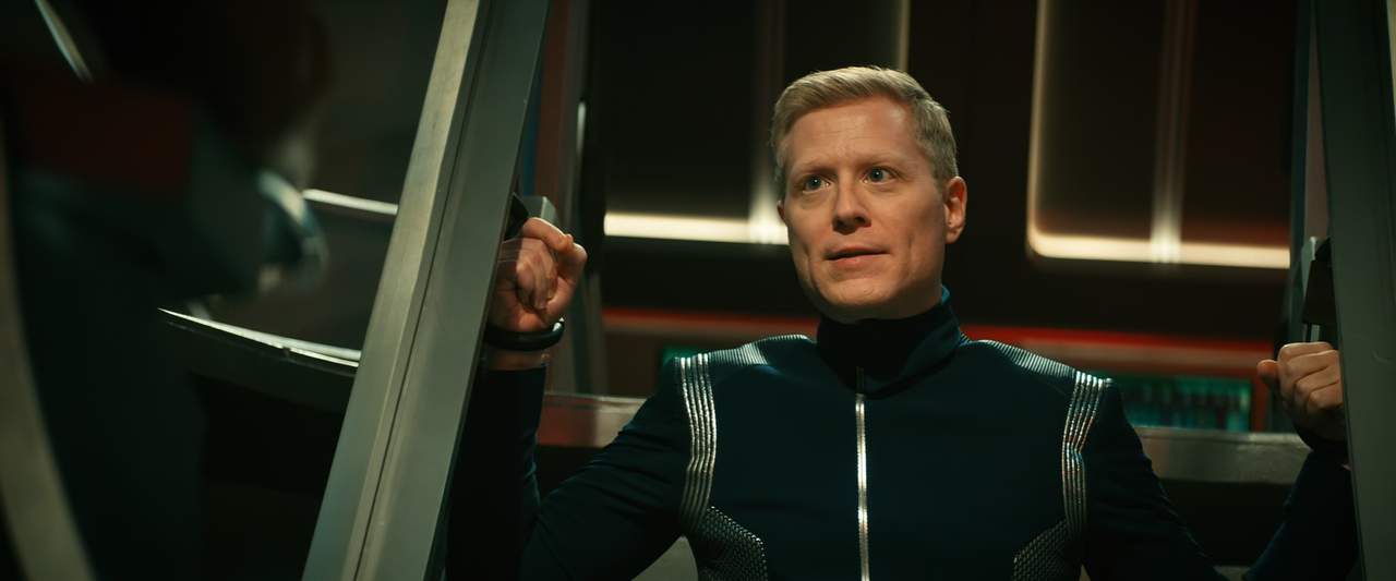 Star.Trek.Discovery.S03E12.There.is.a.Tide….1080p.10bit.BluRay.AAC5.1.HEVC-Vyndros.mkv_snapshot_34.3