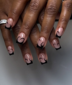 Cat-eye nails