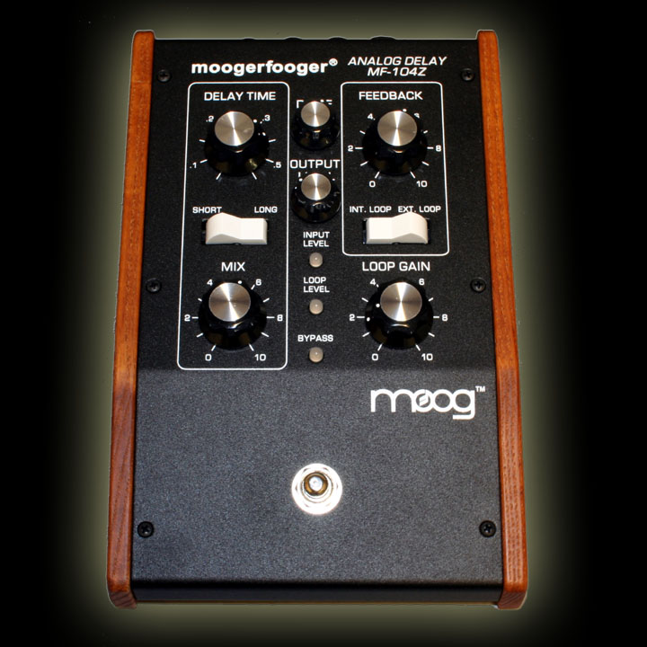 moog_MF-104Z-AnalogDelay