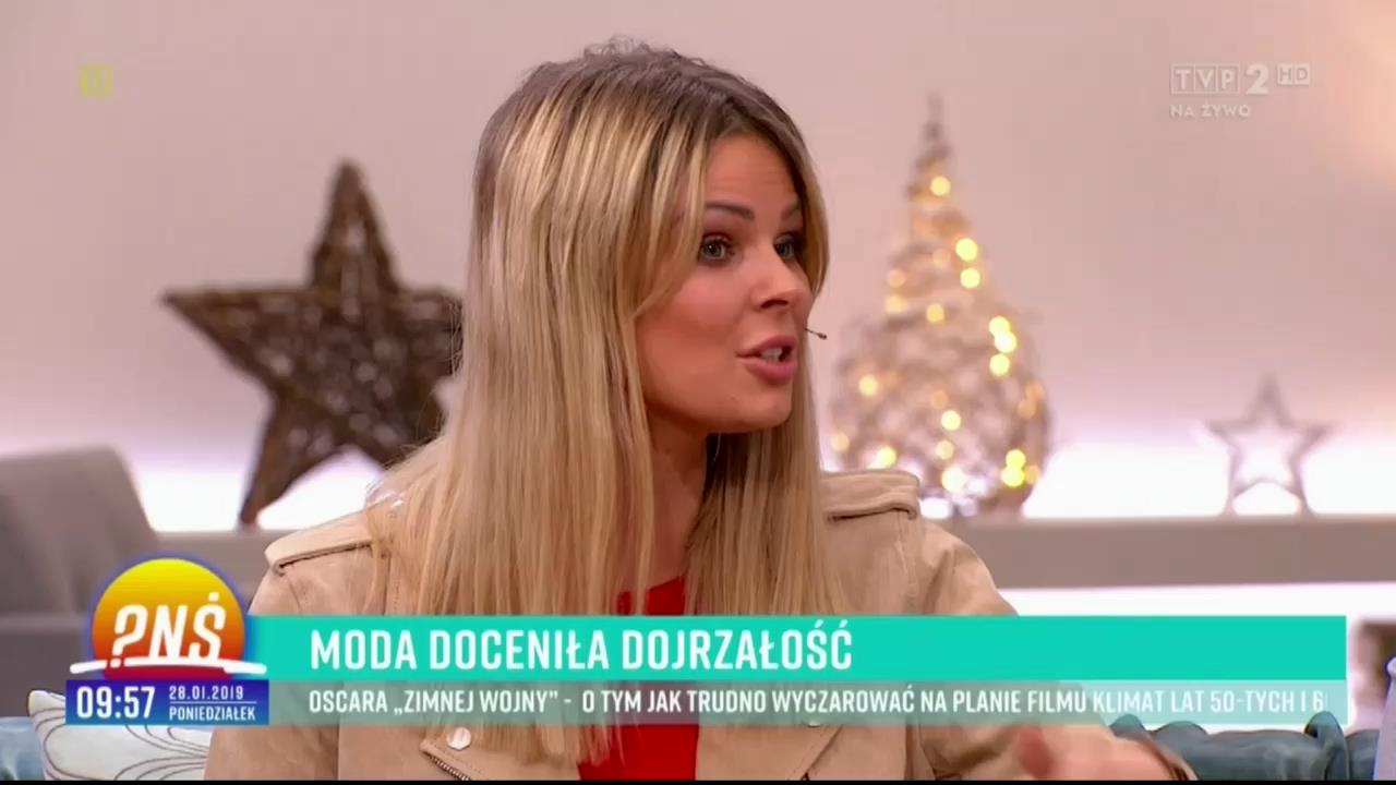 V0323_20190208_191729.mp4_snapshot_11.24_[2019.02.09_10.12.58]