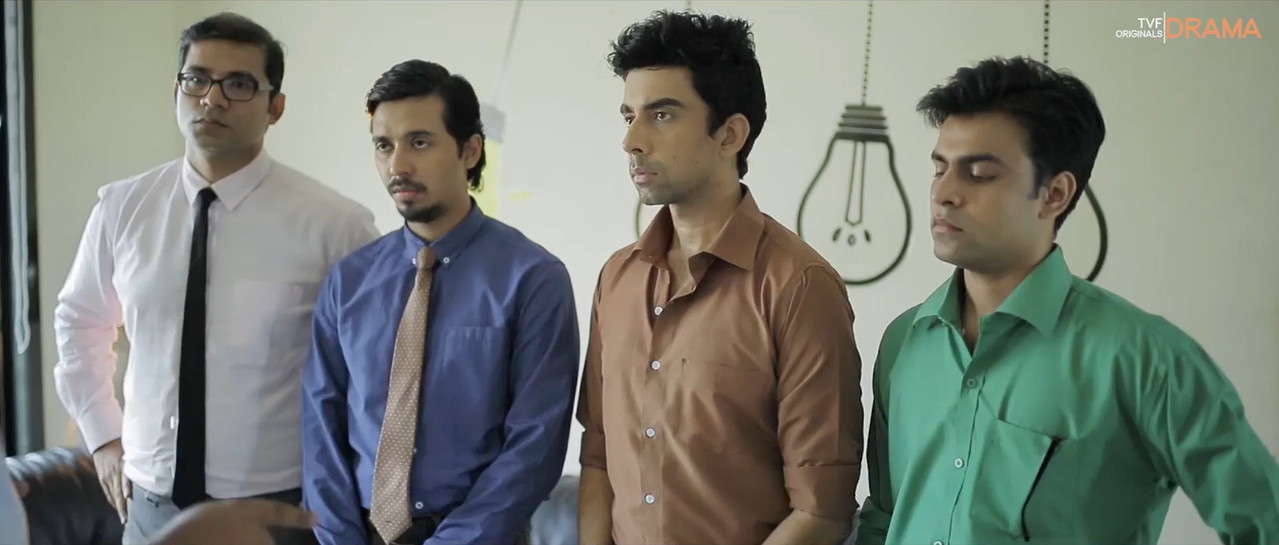 TVF Pitchers 2015 WebRip Season 1 [Hindi] 480p 720p ESub Screenshot
