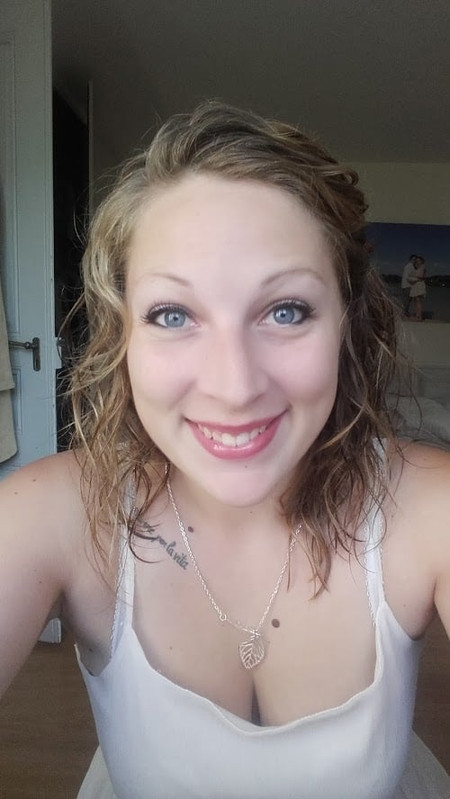 att 5GL7AIyinpe R9QEcy Cv9i TWY3m Hbz S5vb Thv F0w R04E