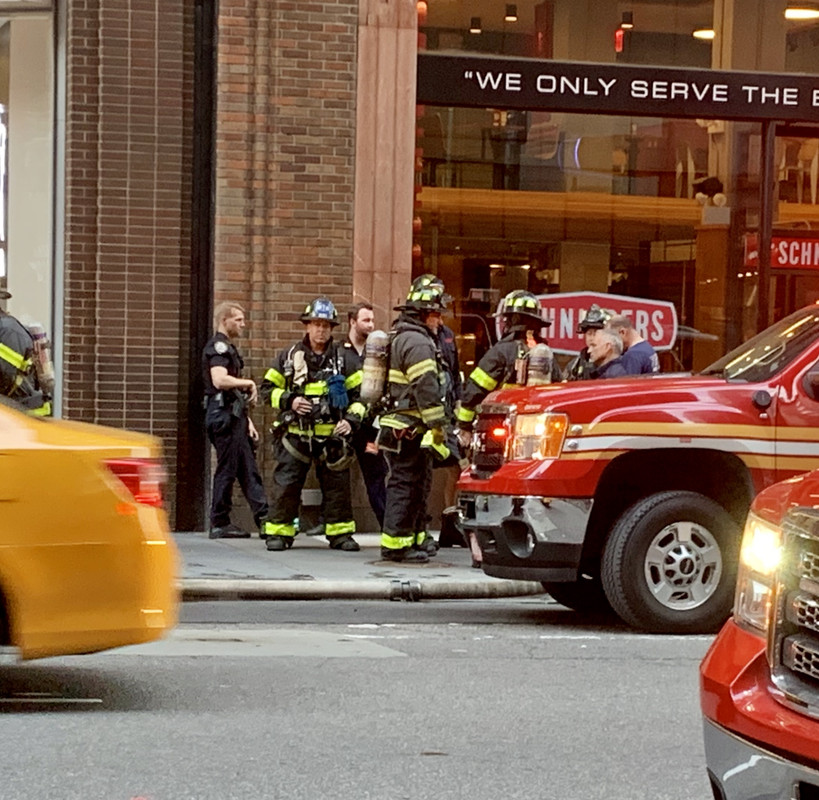 FEA19E50-8C0B-4E1E-9DDB-FEA7B509C4EC