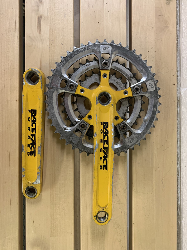 D6C69E57-8E00-439F-89D2-580B428B6175