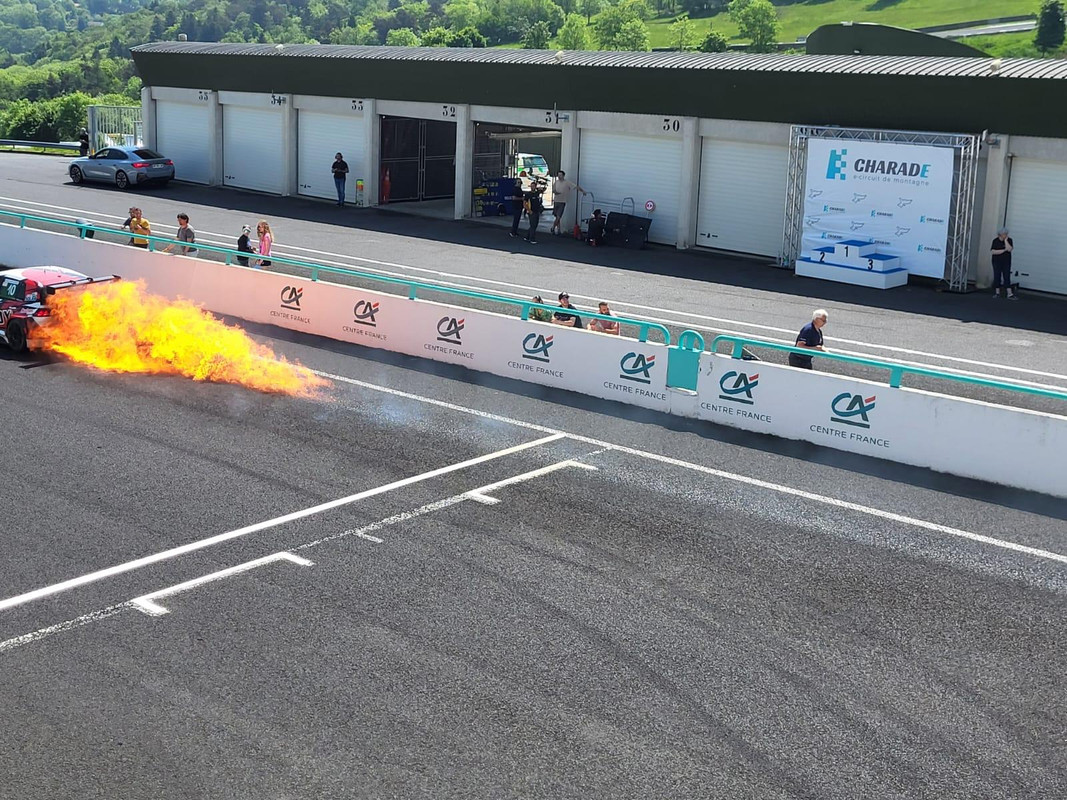 CD24CFB8-363F-4B63-B561-9BD79F70DC05