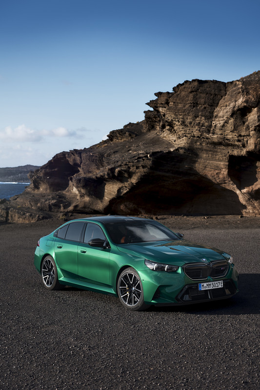 P90557444_highRes_the-all-new-bmw-m5-0