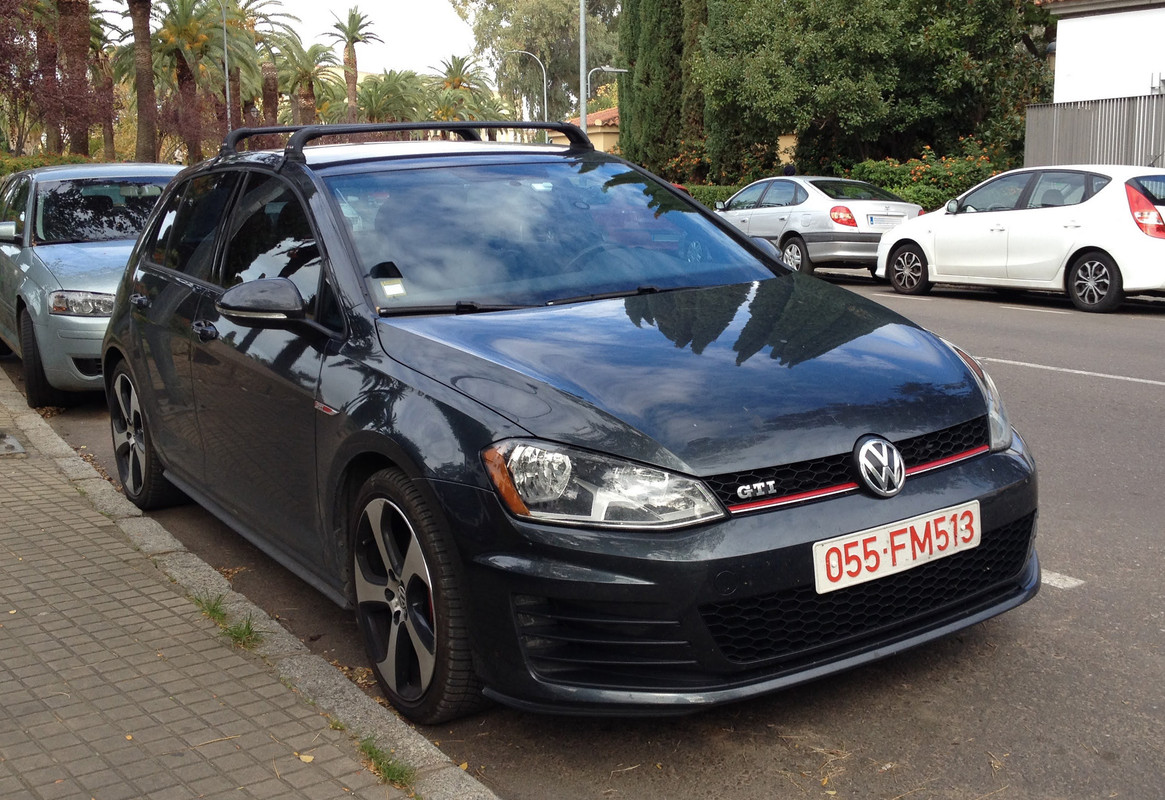 IMG-7119-us-spec-volkswagen-golf-gti-a6-typ-5k-mk6.jpg