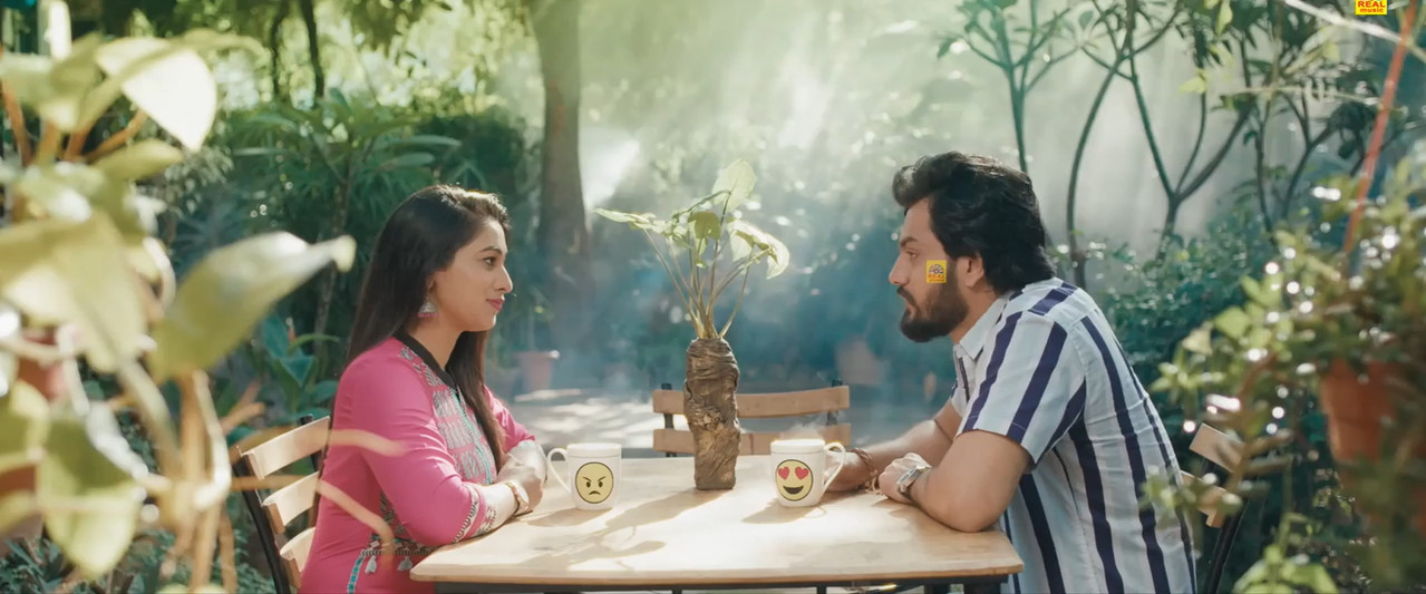 Cocktail 2023 WebRip [Tamil] 480p 720p Screenshot