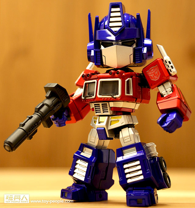 Kids-Logic-SD-Optimus-Prime-015_1386786076