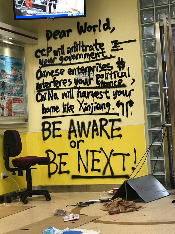 9B267D31-7A67-4EAA-9065-981FC0FD4C54