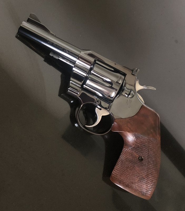 8638F18B-C8C5-4C06-A282-3880E8CE0051