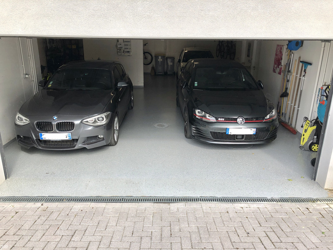 F8A1C1B8-FB36-4CB8-91C3-052DB7D8D61B