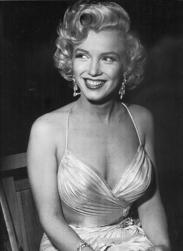 Marilyn_Monroe_a329
