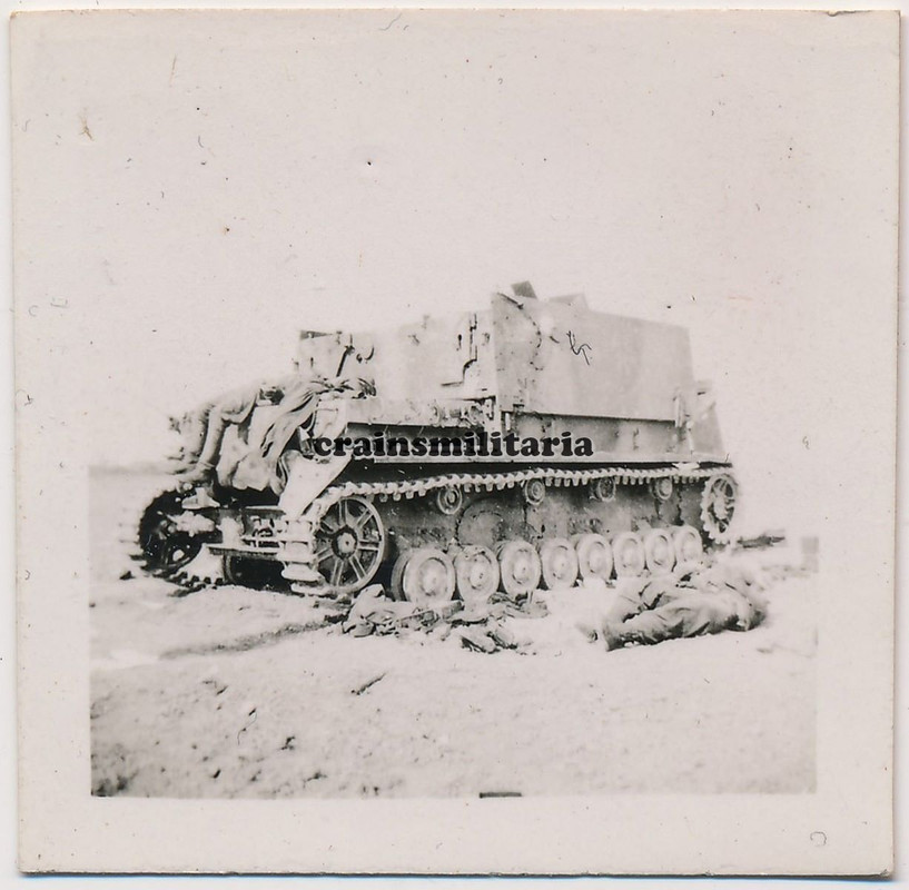 Orig. Foto zerstörte Flakpanzer MÖBELWAGEN Panzer IV Tank m. Fla