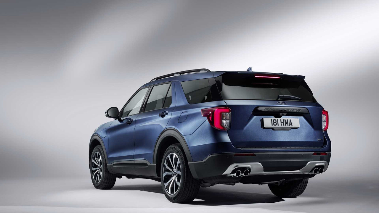 2020 Ford Explorer Plug-In Hybrid (2)