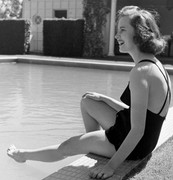 Teresa-Wright-b11