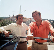 roger-moore-b53