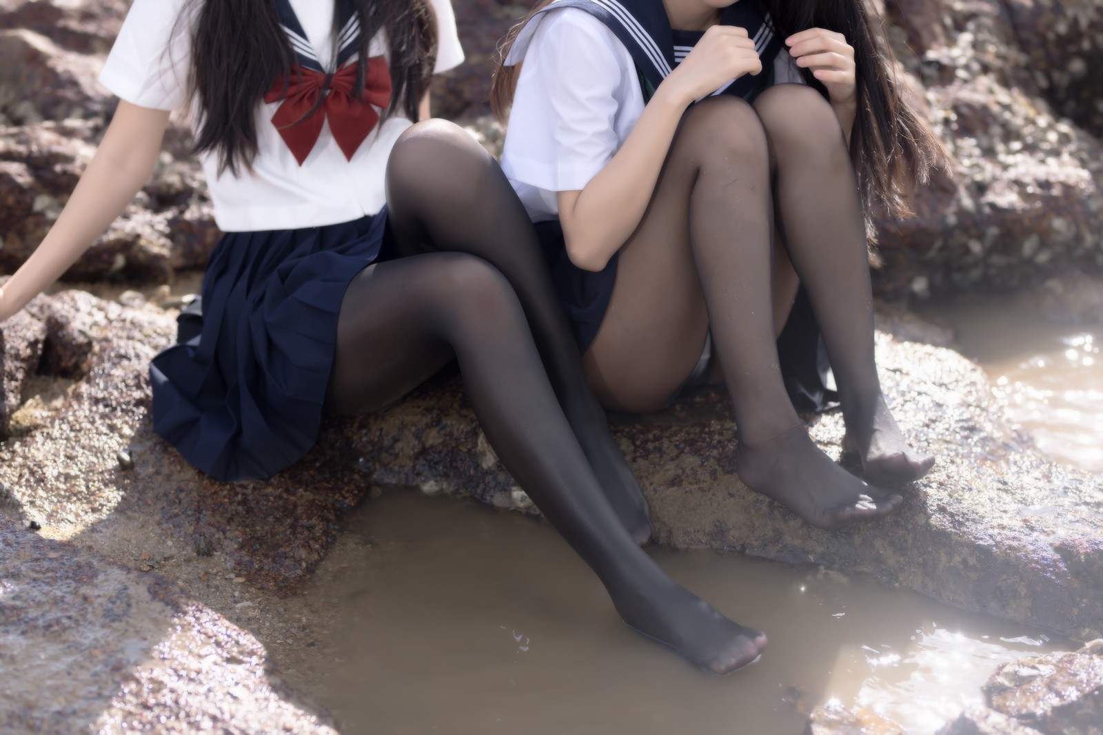 三無人型套图 × 不呆猫：水手服百合黑丝写真合集（51P／1.02G）插图9