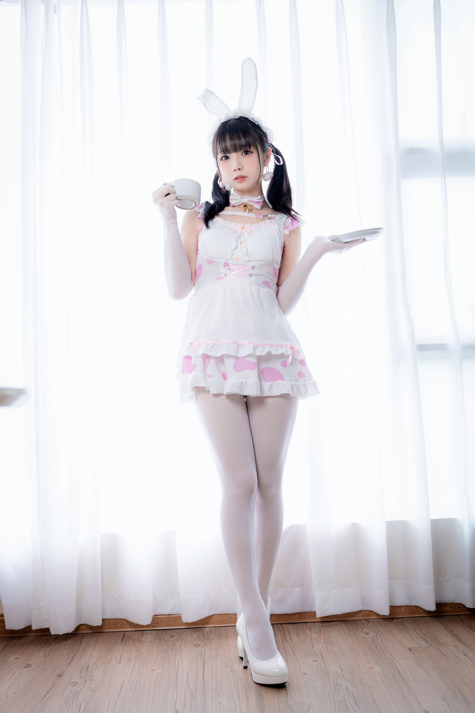 十万珍吱伏特（香川澪）白桃乌龙主题摄影集｜94P｜149.5MB插图6