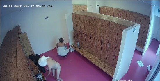 [Image: Voyeur60865122348.jpg]