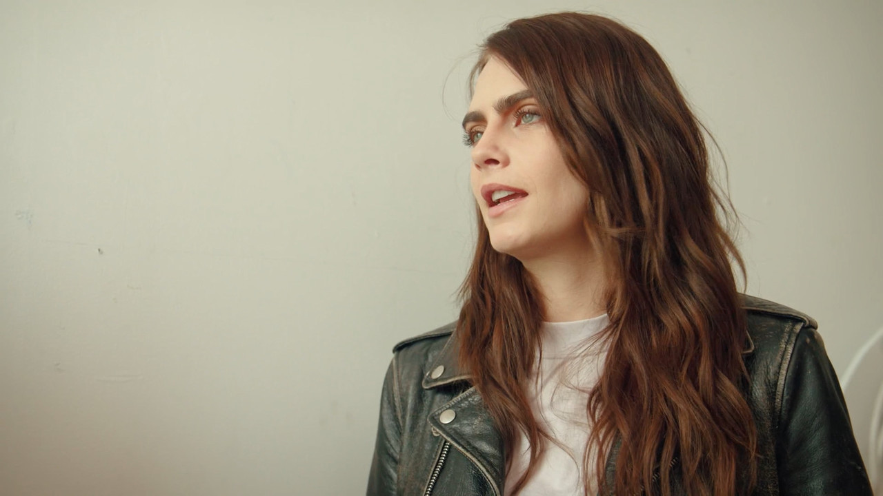 Planet Sex with Cara Delevingne_20230130_22402325.ts_snapshot_17.44.994