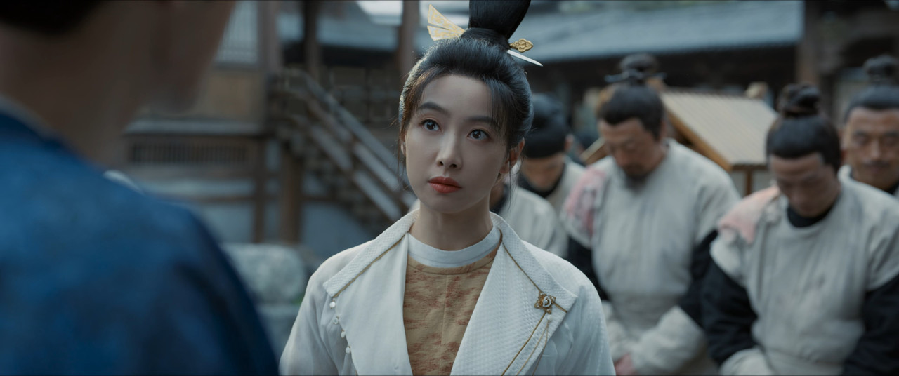 Luoyang-Vi-E-2160p-KP-WEB-DL-AAC2-0-H-265-S01-E01-mkv-snapshot-41-36-2023-09-29-00-17-51.jpg