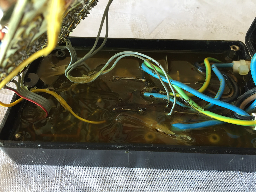 9821943D-02BB-48F9-8ADF-4777F53E8886