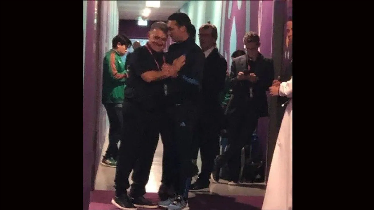 Gerardo Martino convive con Scaloni tras derrota de México ante Argentina