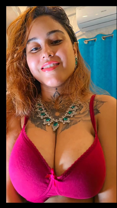 desi influencer playing with huge boobs in pink bra.mp4_snapshot_00.00.337
