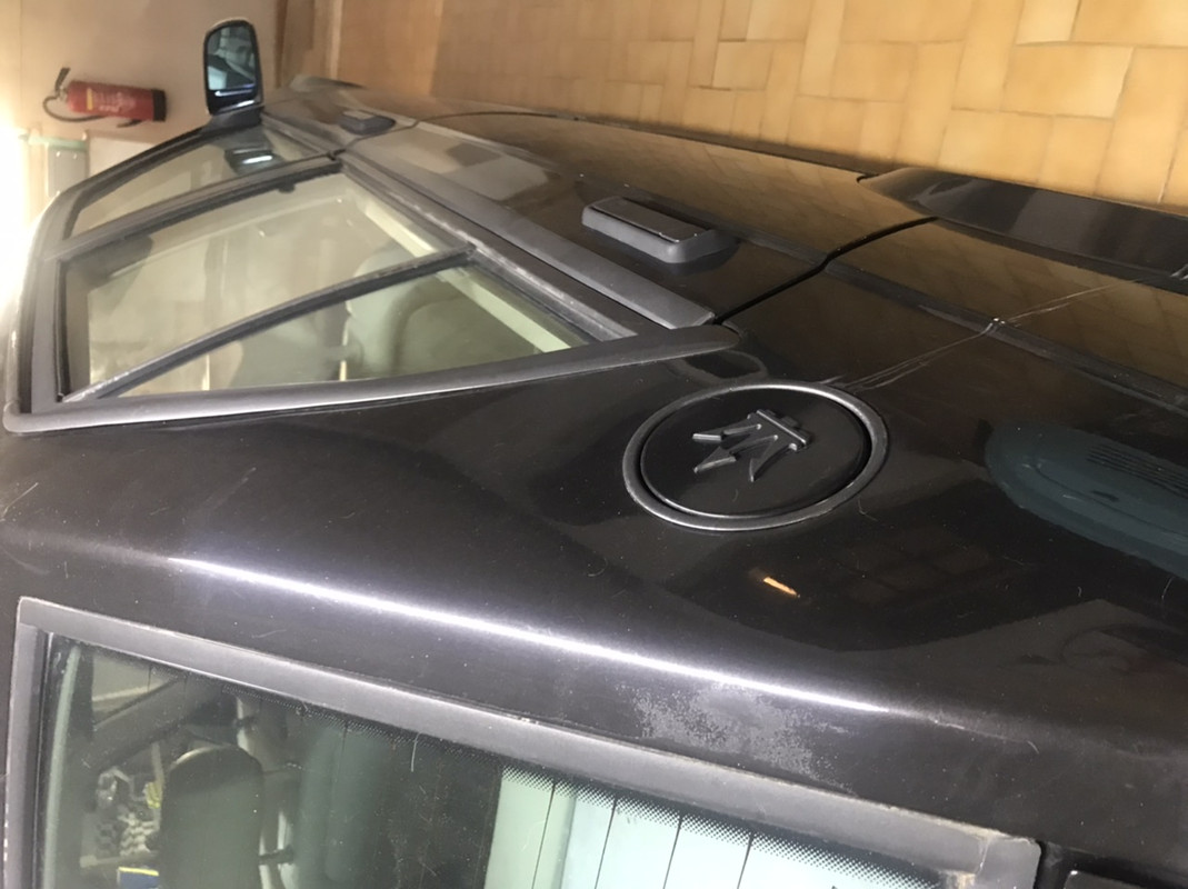 133C91E4-48B1-4CD4-B751-3EF2C08F5843